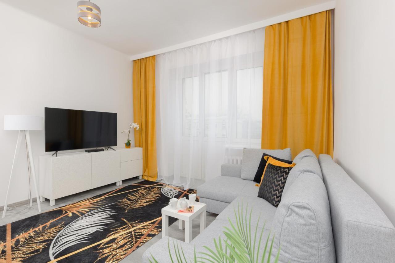 Metro Plac Wilsona Apartments Mickiewicza By Noclegi Renters ワルシャワ エクステリア 写真