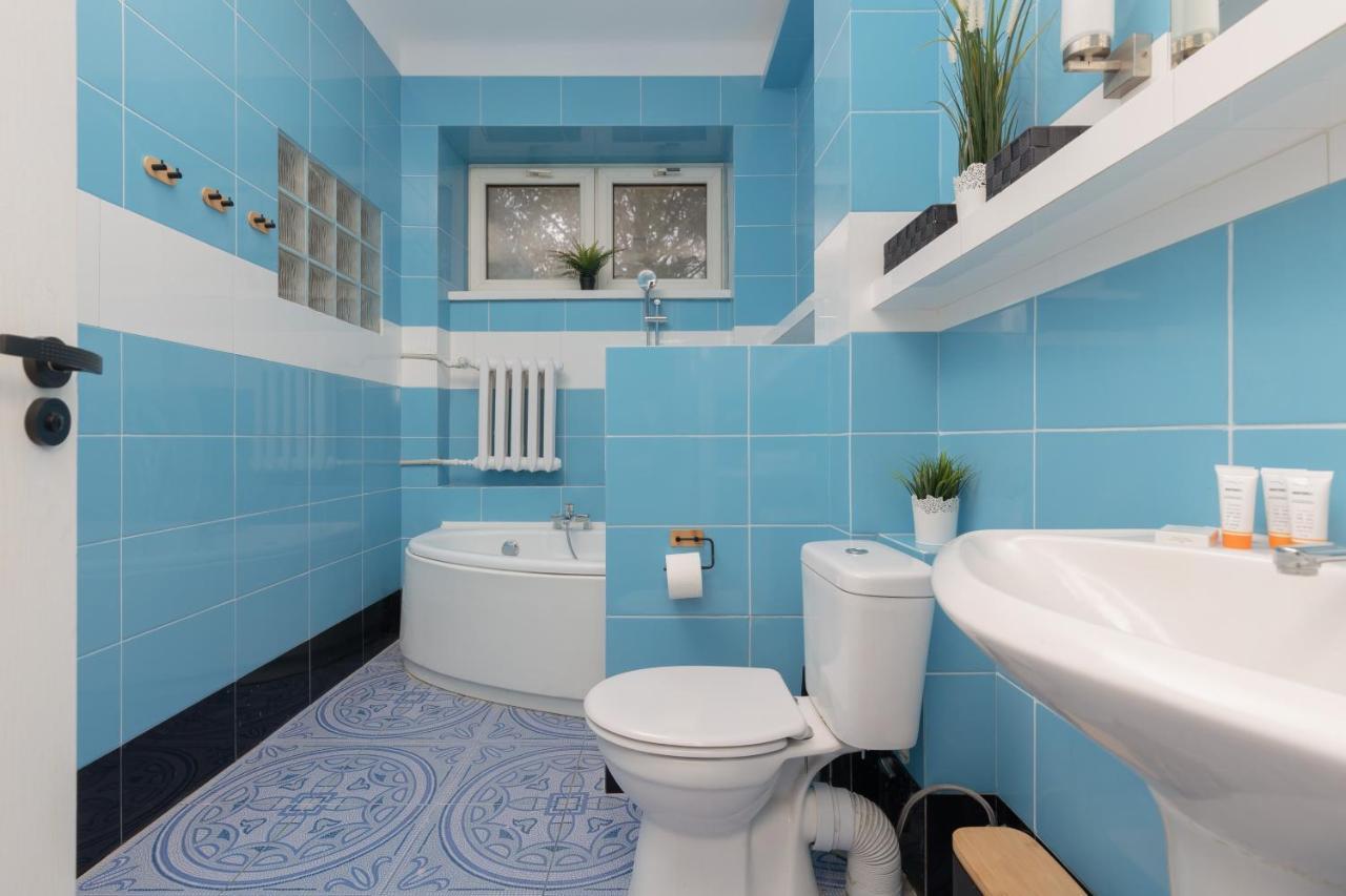 Metro Plac Wilsona Apartments Mickiewicza By Noclegi Renters ワルシャワ エクステリア 写真