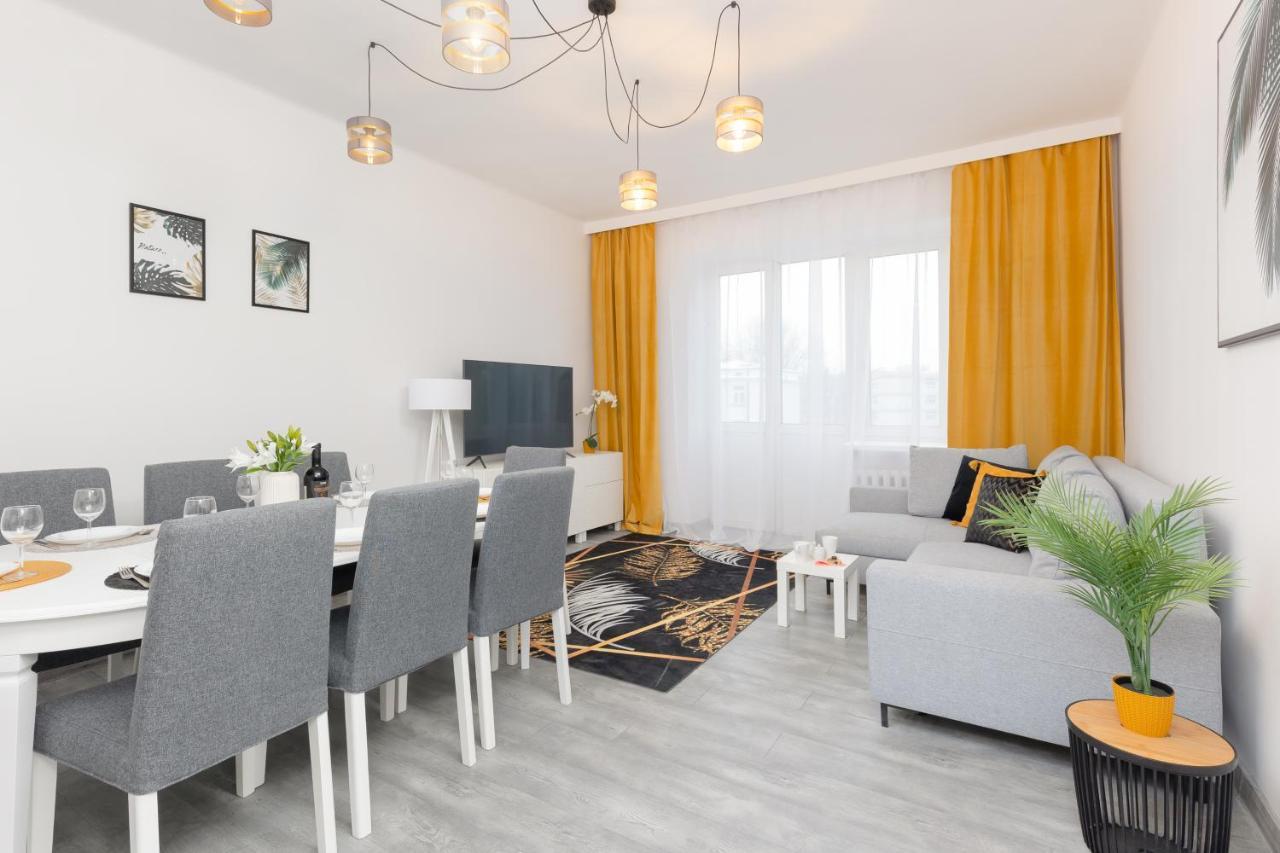 Metro Plac Wilsona Apartments Mickiewicza By Noclegi Renters ワルシャワ エクステリア 写真