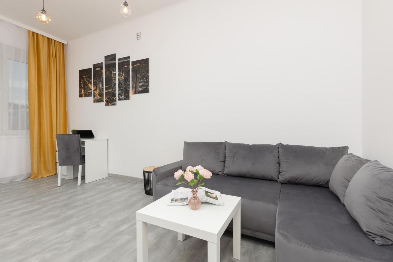 Metro Plac Wilsona Apartments Mickiewicza By Noclegi Renters ワルシャワ エクステリア 写真