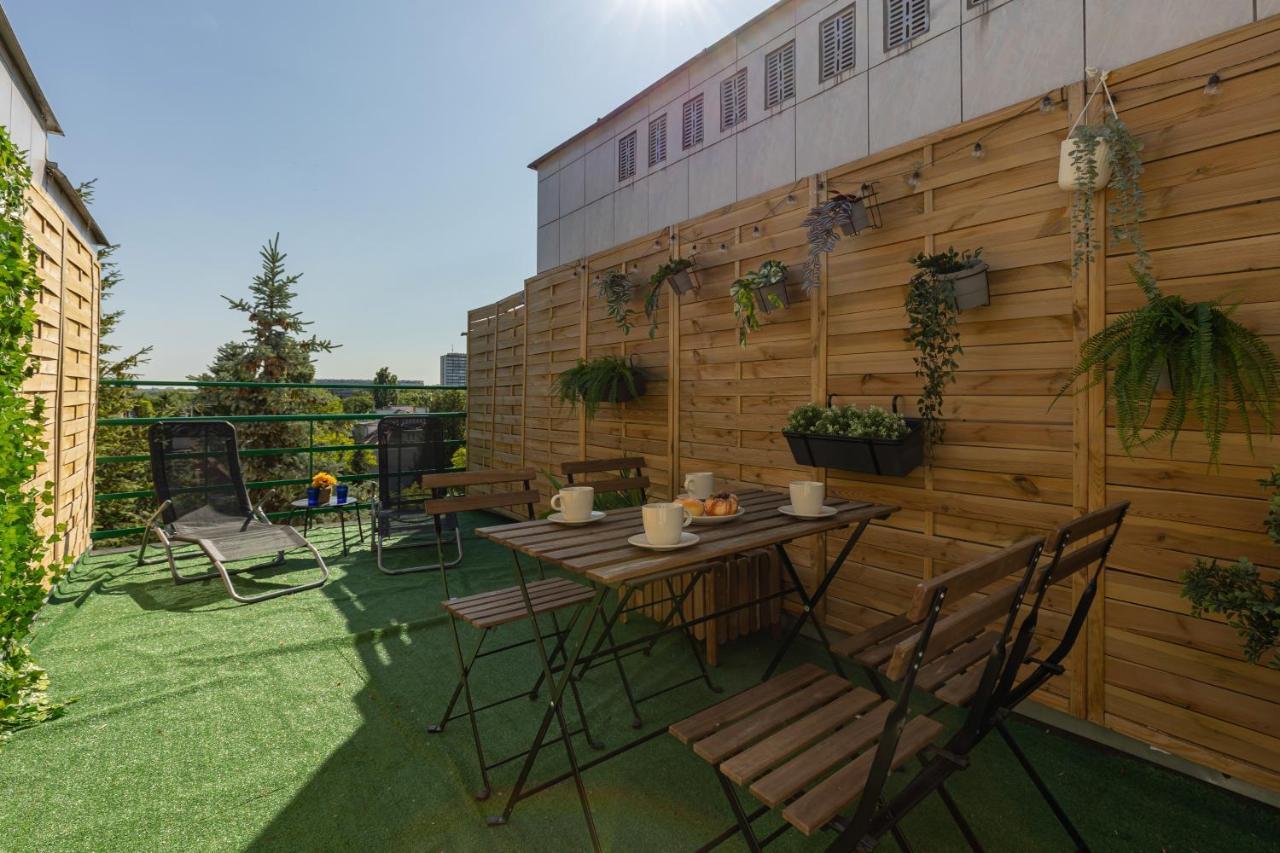 Metro Plac Wilsona Apartments Mickiewicza By Noclegi Renters ワルシャワ エクステリア 写真