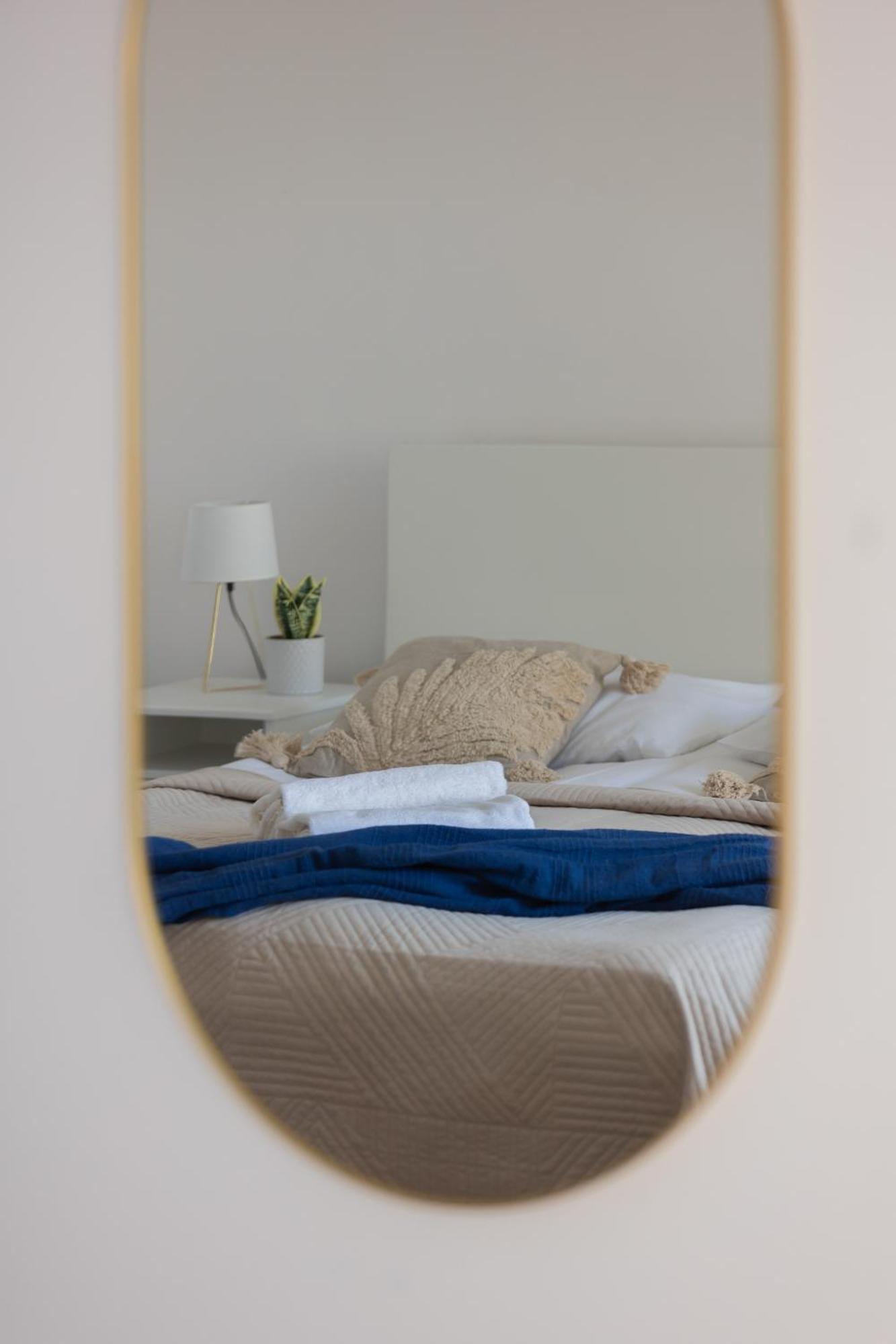 Metro Plac Wilsona Apartments Mickiewicza By Noclegi Renters ワルシャワ エクステリア 写真