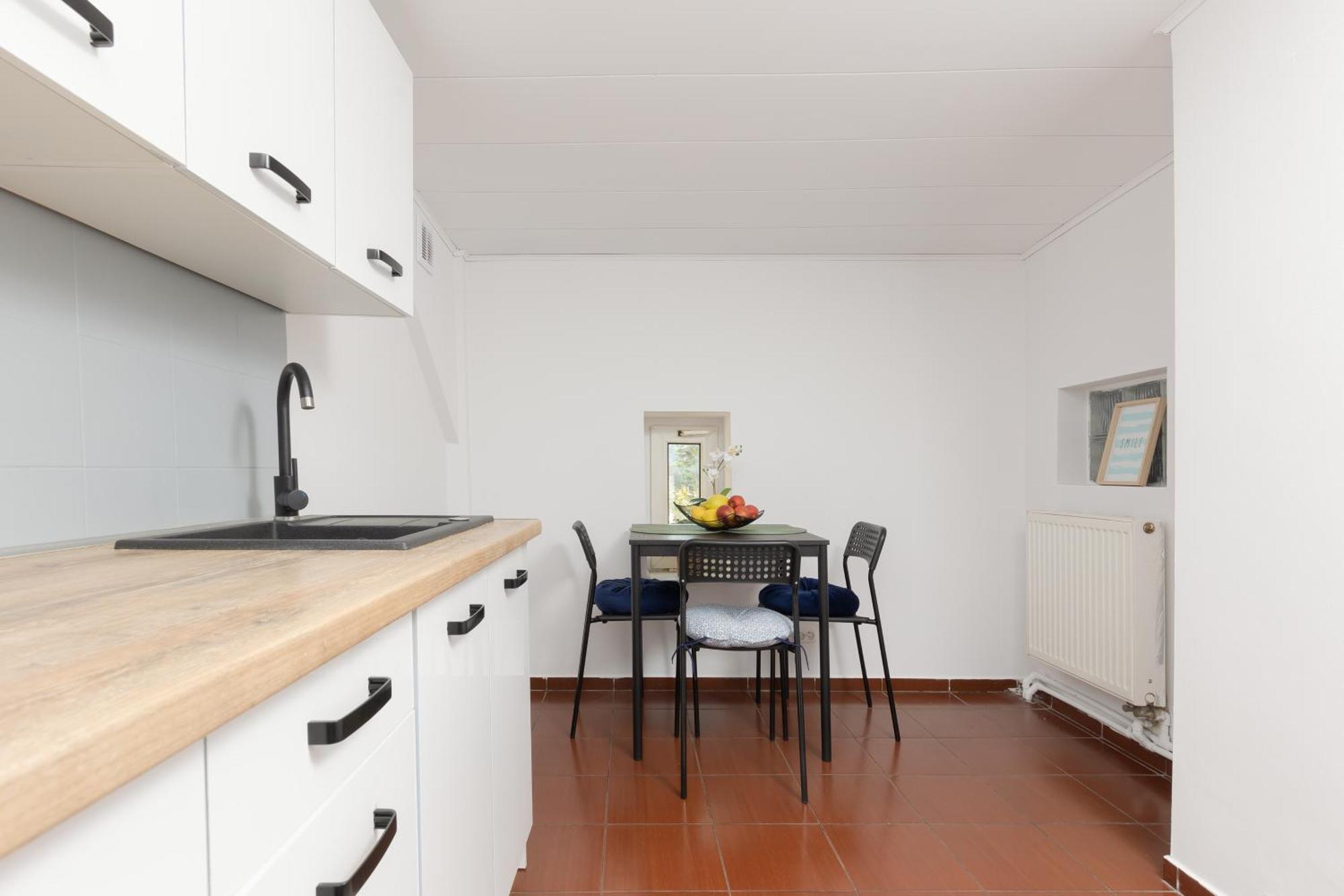 Metro Plac Wilsona Apartments Mickiewicza By Noclegi Renters ワルシャワ エクステリア 写真